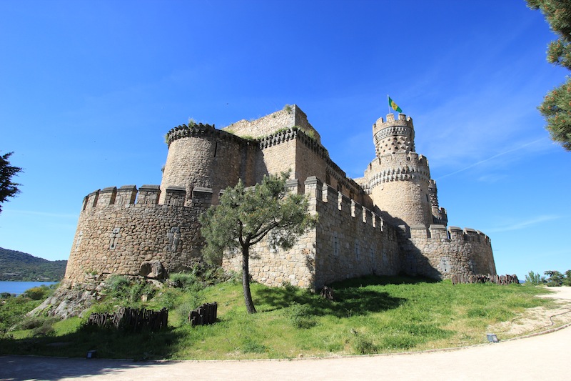 Замок Мансанарес-эль-Реаль