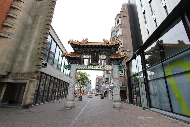 Китайская арка на улице Вагенстрат