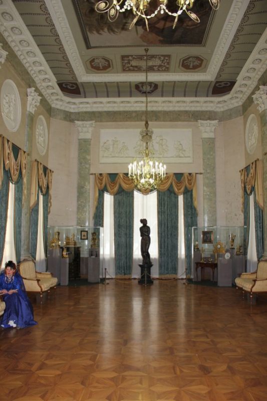 Мраморный зал дворца Н. А. Дурасова
