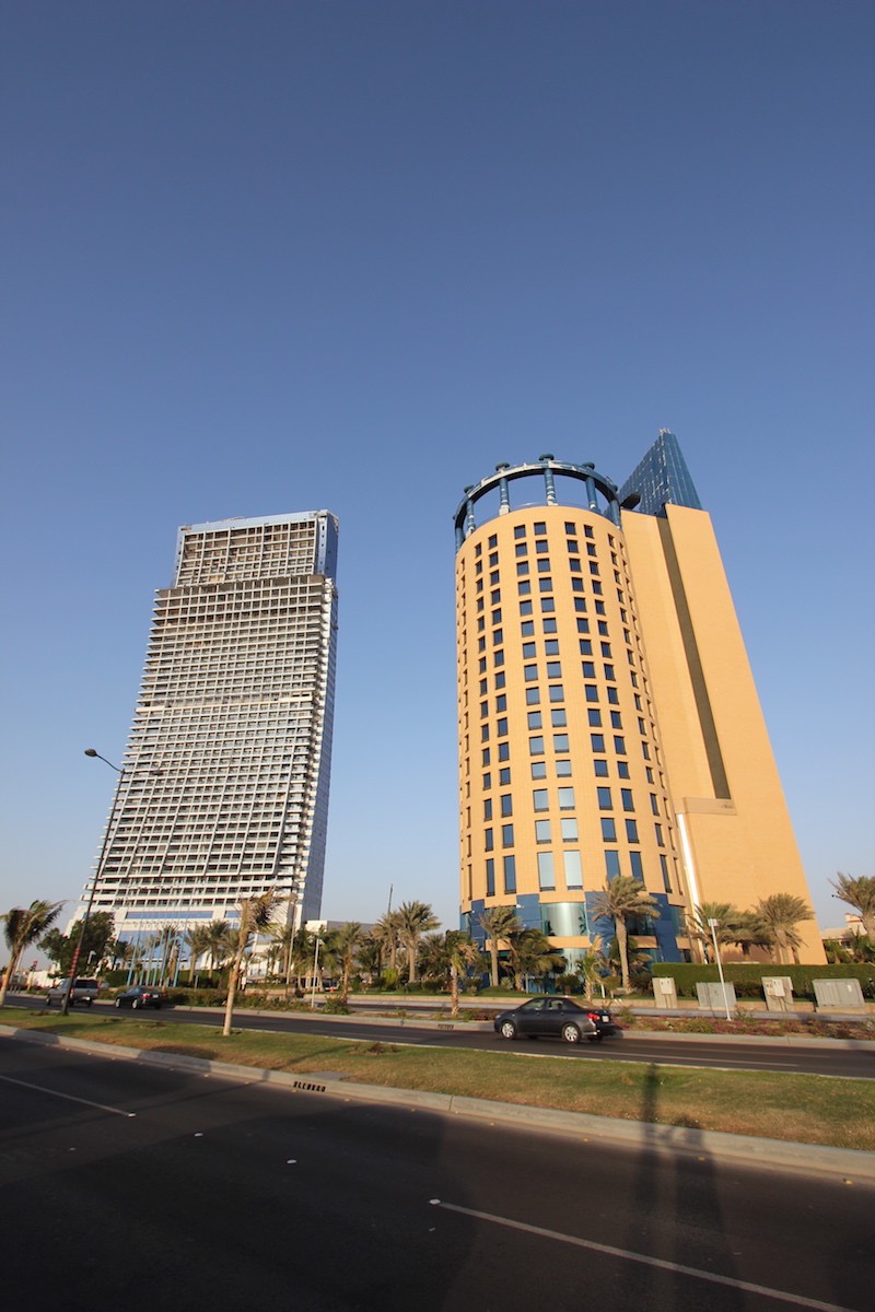 Отель Rosewood Jeddah и башня Al Jawharah