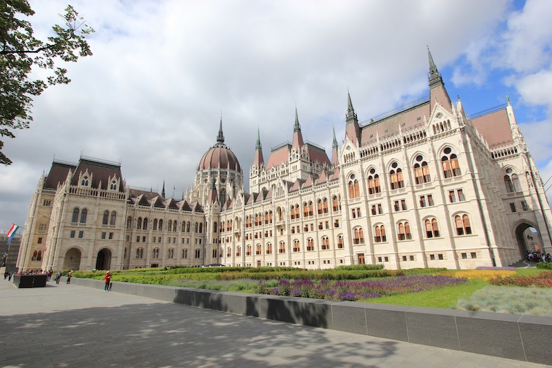 Здание Венгерского парламента