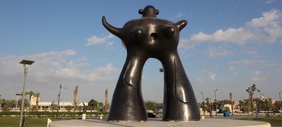 За кажущейся действительностью