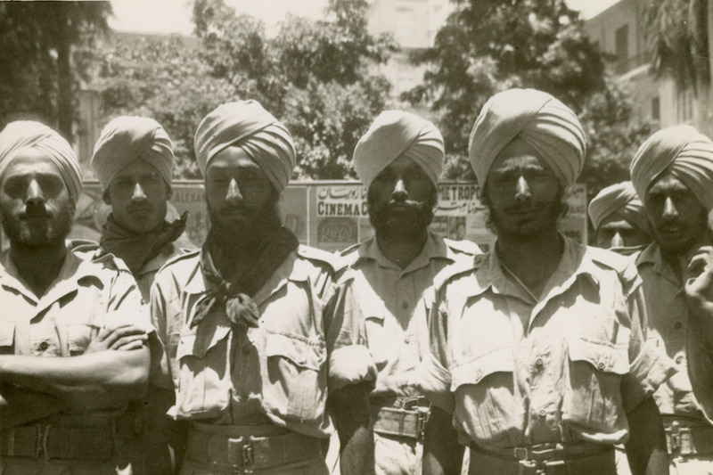 british-india-soldiers800x533