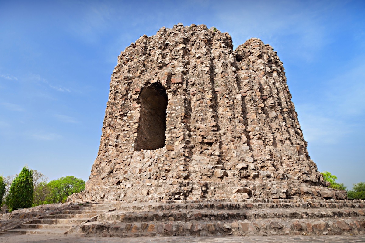 alai minar1200x800