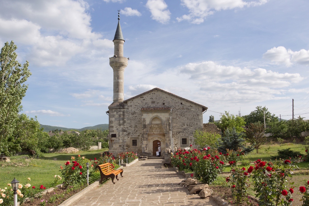 kirim mosque1200x800