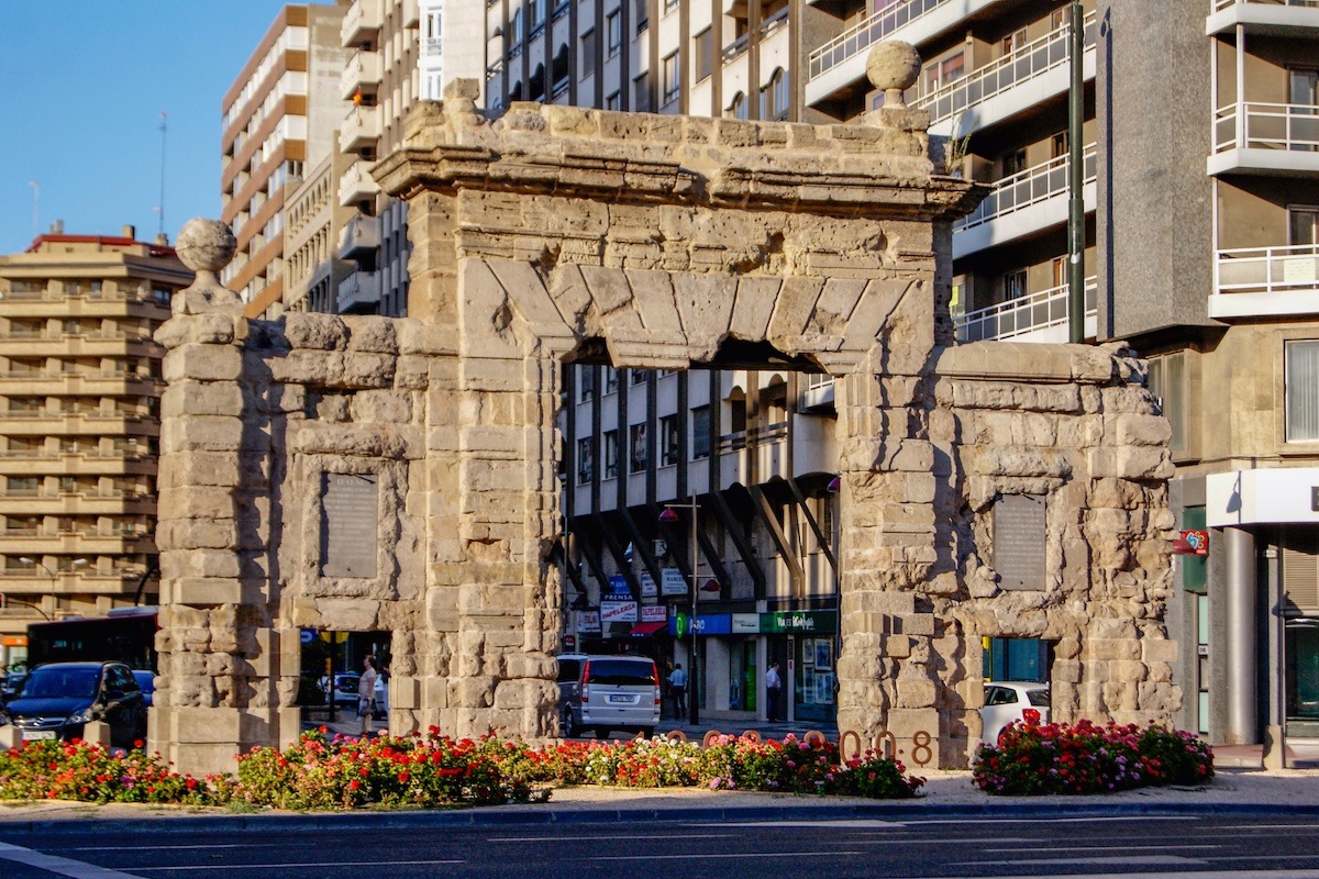 puerta del carmen1200x800