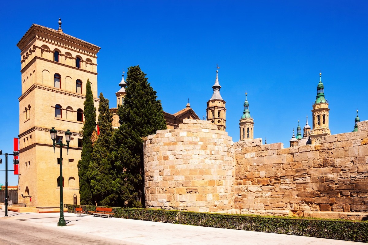 zaragoza roman wall1200x800