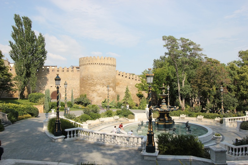 Филармонический сад в Баку