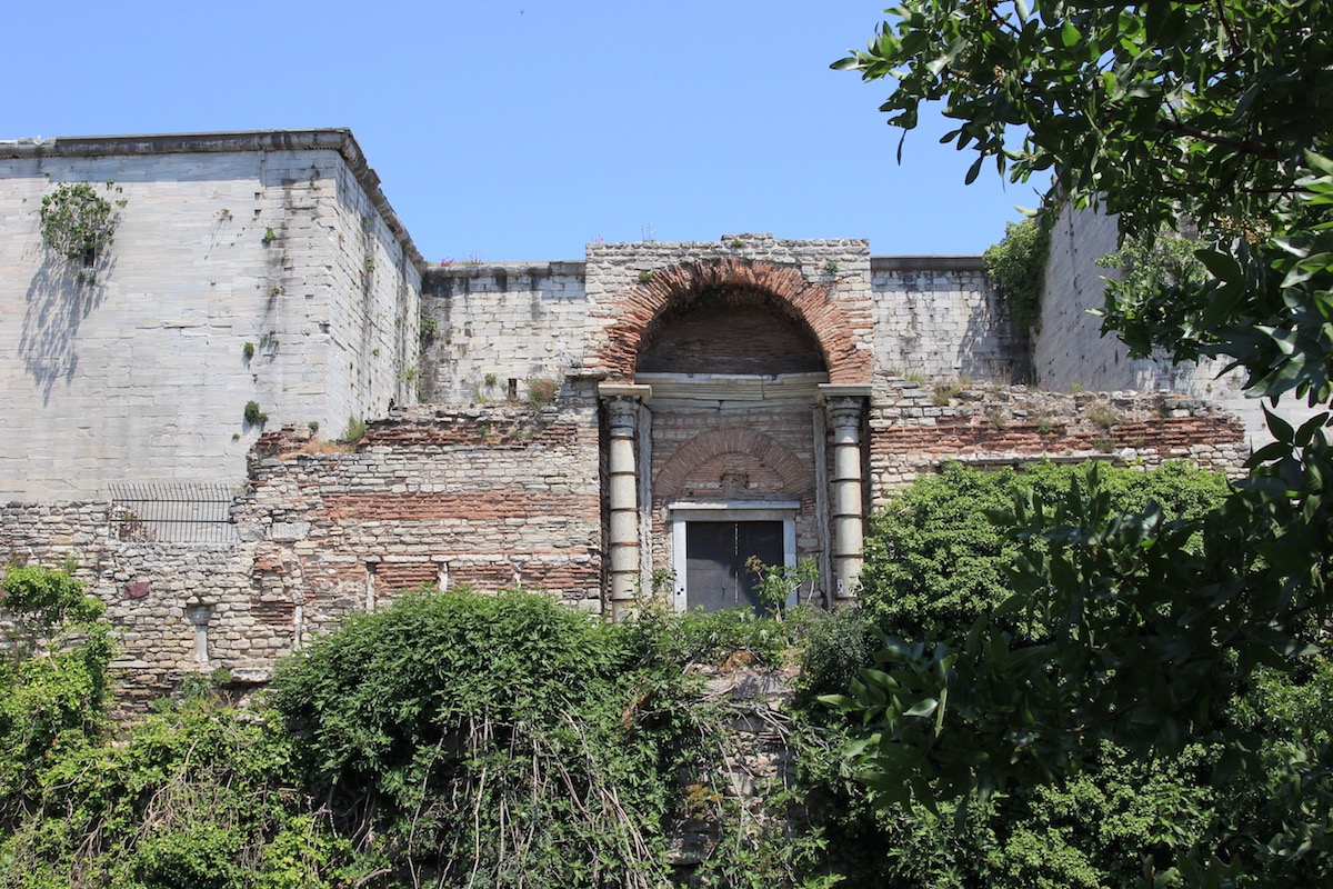 Крепость Едикуле в Стамбуле