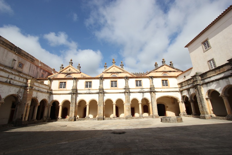 Claustro da Micha - Клуатр Мича