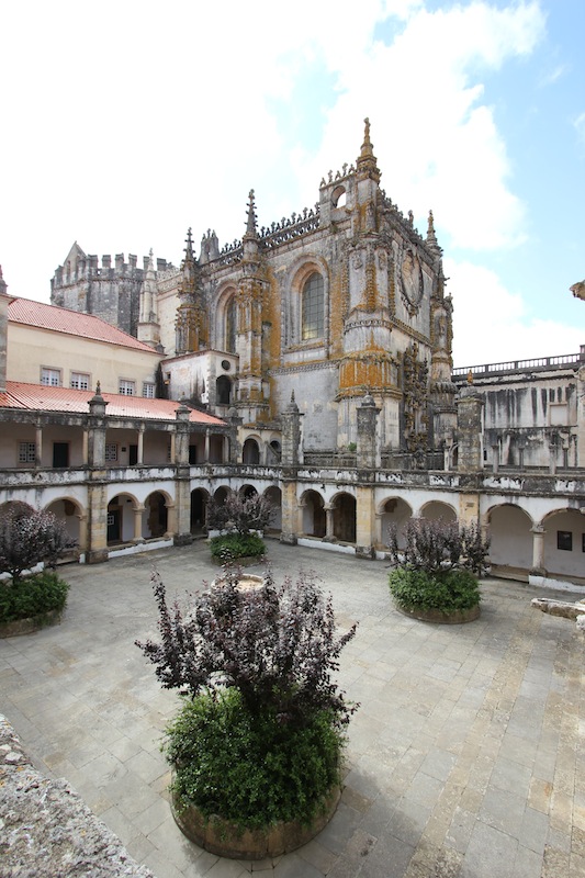 Claustro da Hospedaria - Гостиный двор