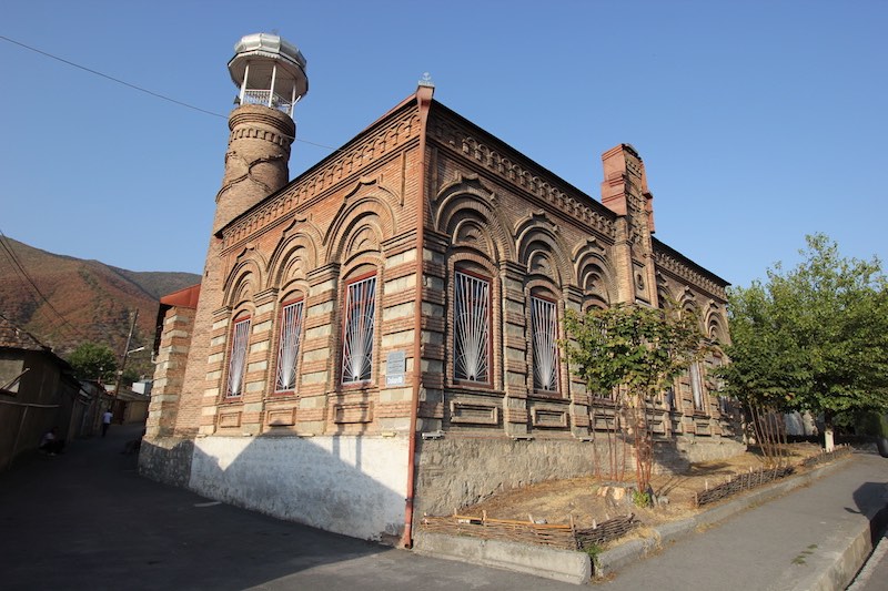 Мечеть Омара-эфенди в Шеки